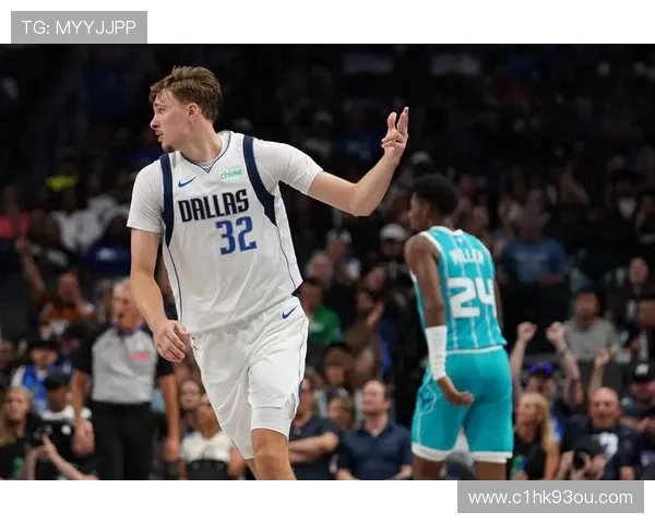 独行侠遭遇三连败 弗拉格20分贝22分难阻鹈鹕逆袭胜利