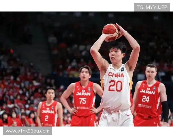 杨瀚森NBA前五场常规赛全面表现深度复盘与成长亮点全景解析